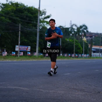 Runner Photo 4843763
