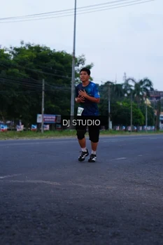 Runner Photo 4843768