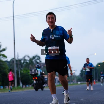 Runner Photo 4843852