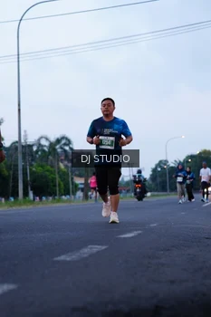 Runner Photo 4843863