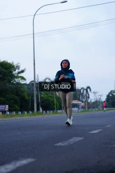 Runner Photo 4843896