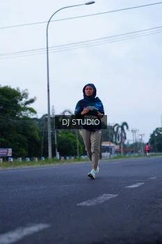 Runner Photo 4843899