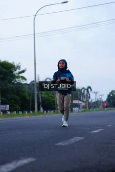 Runner Photo 4843904