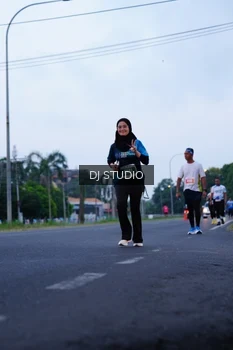 Runner Photo 4843944