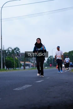 Runner Photo 4843950