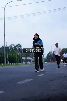 Runner Photo 4843955