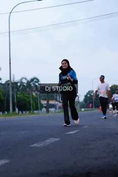 Runner Photo 4843958