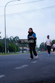 Runner Photo 4843960