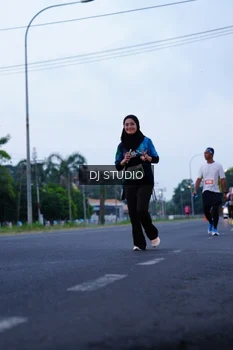 Runner Photo 4843965
