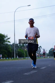 Runner Photo 4844019