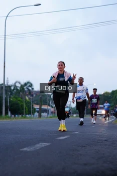 Runner Photo 4844033