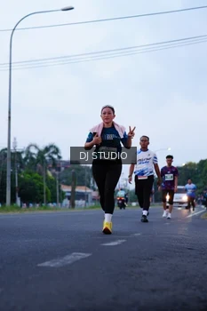 Runner Photo 4844039