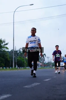 Runner Photo 4844081