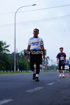 Runner Photo 4844085