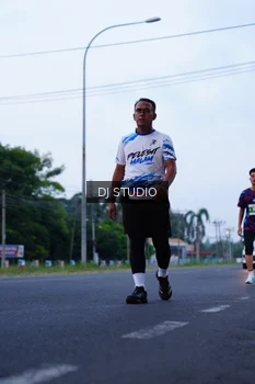 Runner Photo 4844105