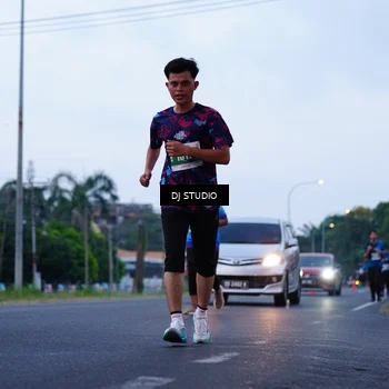 Runner Photo 4844135
