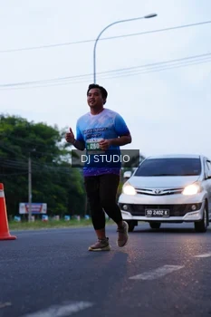 Runner Photo 4844221