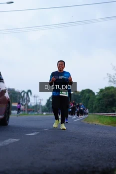 Runner Photo 4844296