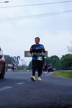Runner Photo 4844302