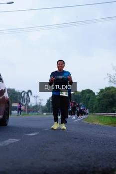 Runner Photo 4844307