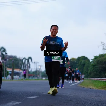 Runner Photo 4844338