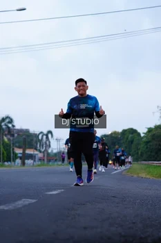 Runner Photo 4844346