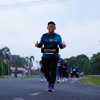 Runner Photo 4844367