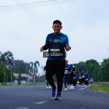 Runner Photo 4844376