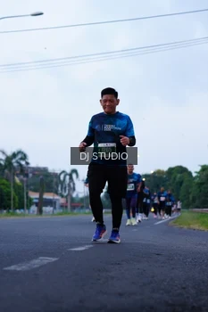 Runner Photo 4844380