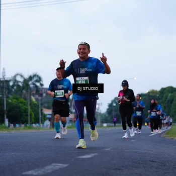Runner Photo 4844396