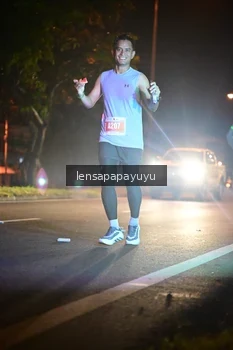 Runner Photo 4844420