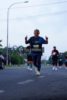 Runner Photo 4844421