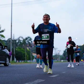 Runner Photo 4844425