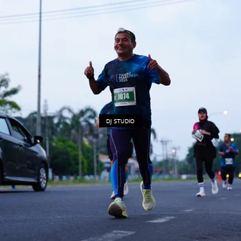 Runner Photo 4844438