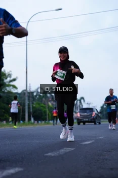 Runner Photo 4844507