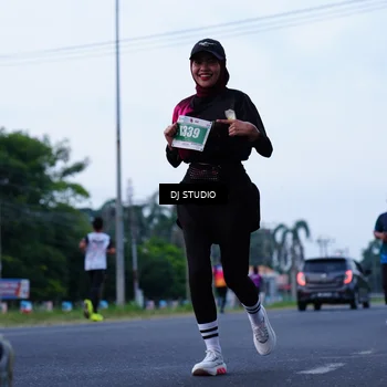 Runner Photo 4844515