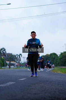 Runner Photo 4844534
