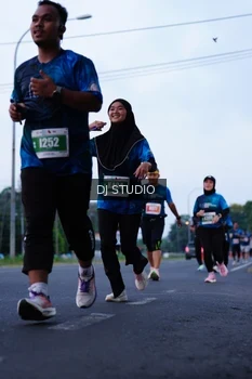 Runner Photo 4844618