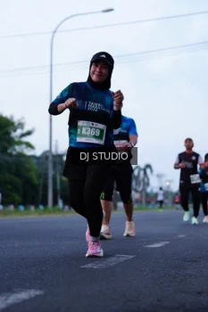 Runner Photo 4844703
