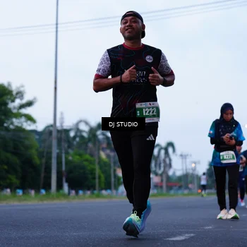 Runner Photo 4844773