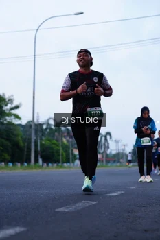 Runner Photo 4844782