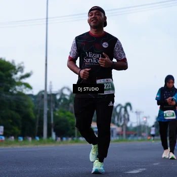 Runner Photo 4844787
