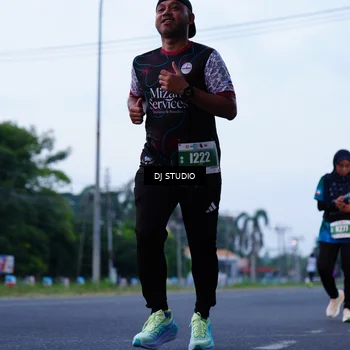 Runner Photo 4844798