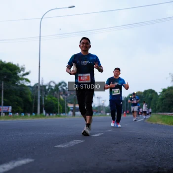 Runner Photo 4844903
