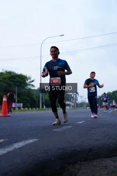 Runner Photo 4844946