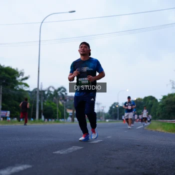 Runner Photo 4844975