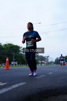 Runner Photo 4845026