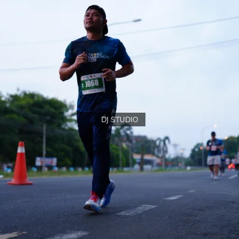 Runner Photo 4845030