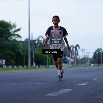 Runner Photo 4845192