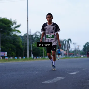 Runner Photo 4845196
